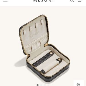 Mejuri Travel Jewelry Case!